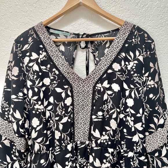 Maurices XL Black Floral Print Long Sleeve‎ V Neck Dress - Picture 3 of 8